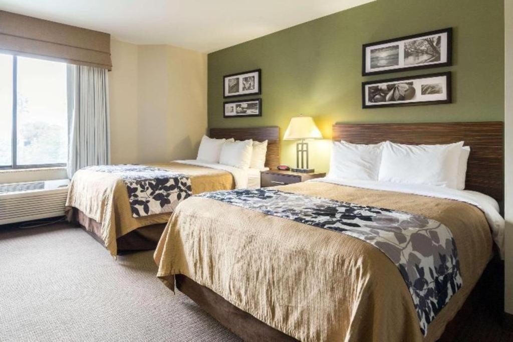 Sleep Airport Hotel