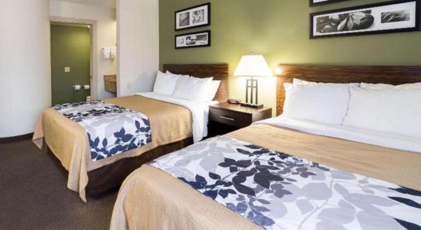 Hotel Sleep Airport 2*