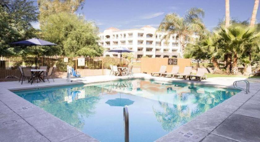 Sleep Airport Hotel 2*